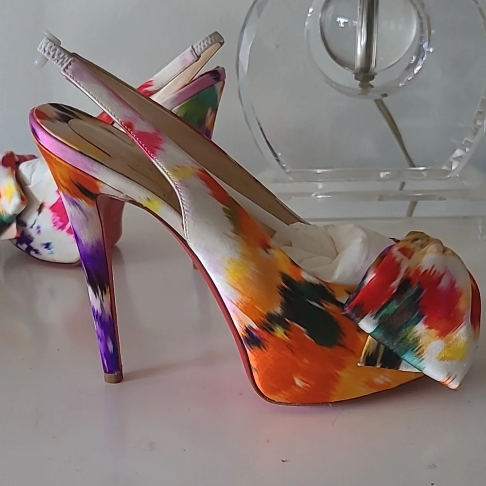 CHRISTIAN LOUBOUTIN Sandals - Picture 12 of 16